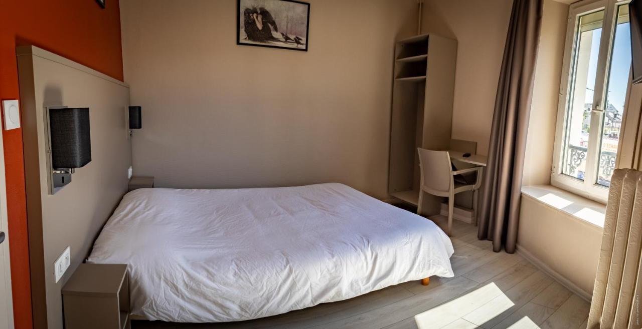 Hotel De La Gare Châteauroux Kültér fotó