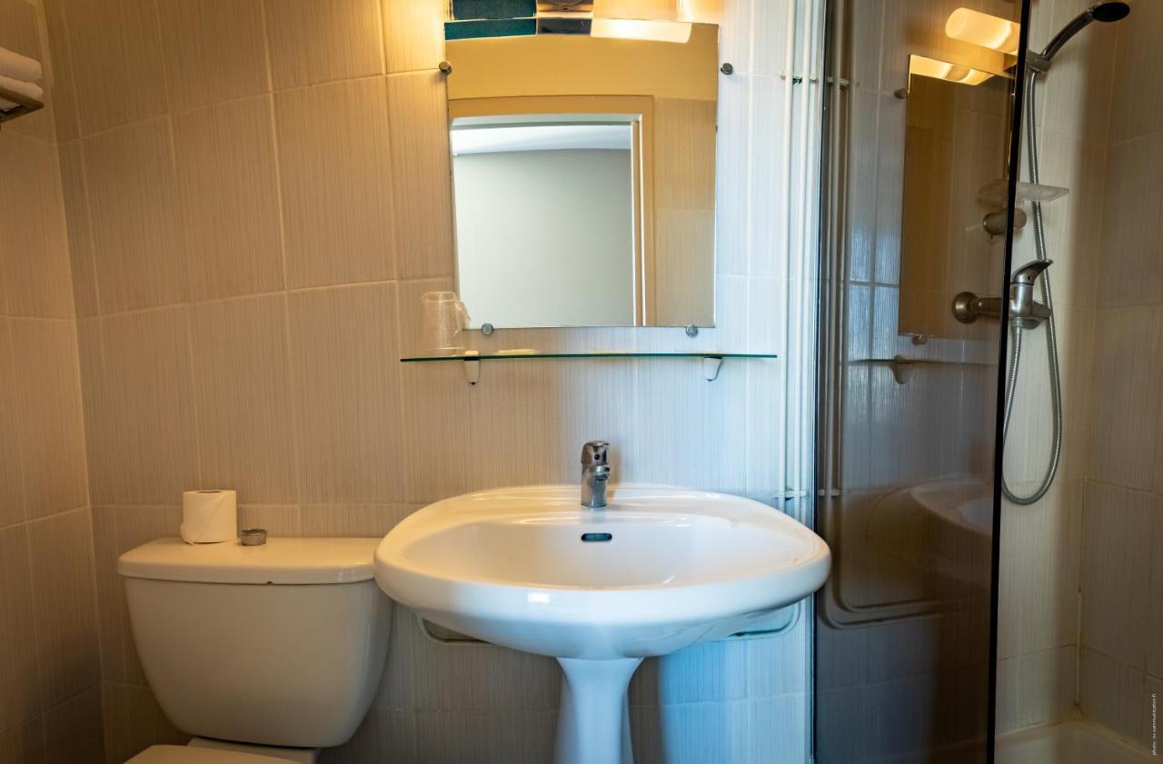 Hotel De La Gare Châteauroux Kültér fotó