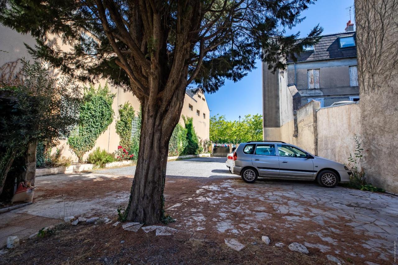 Hotel De La Gare Châteauroux Kültér fotó